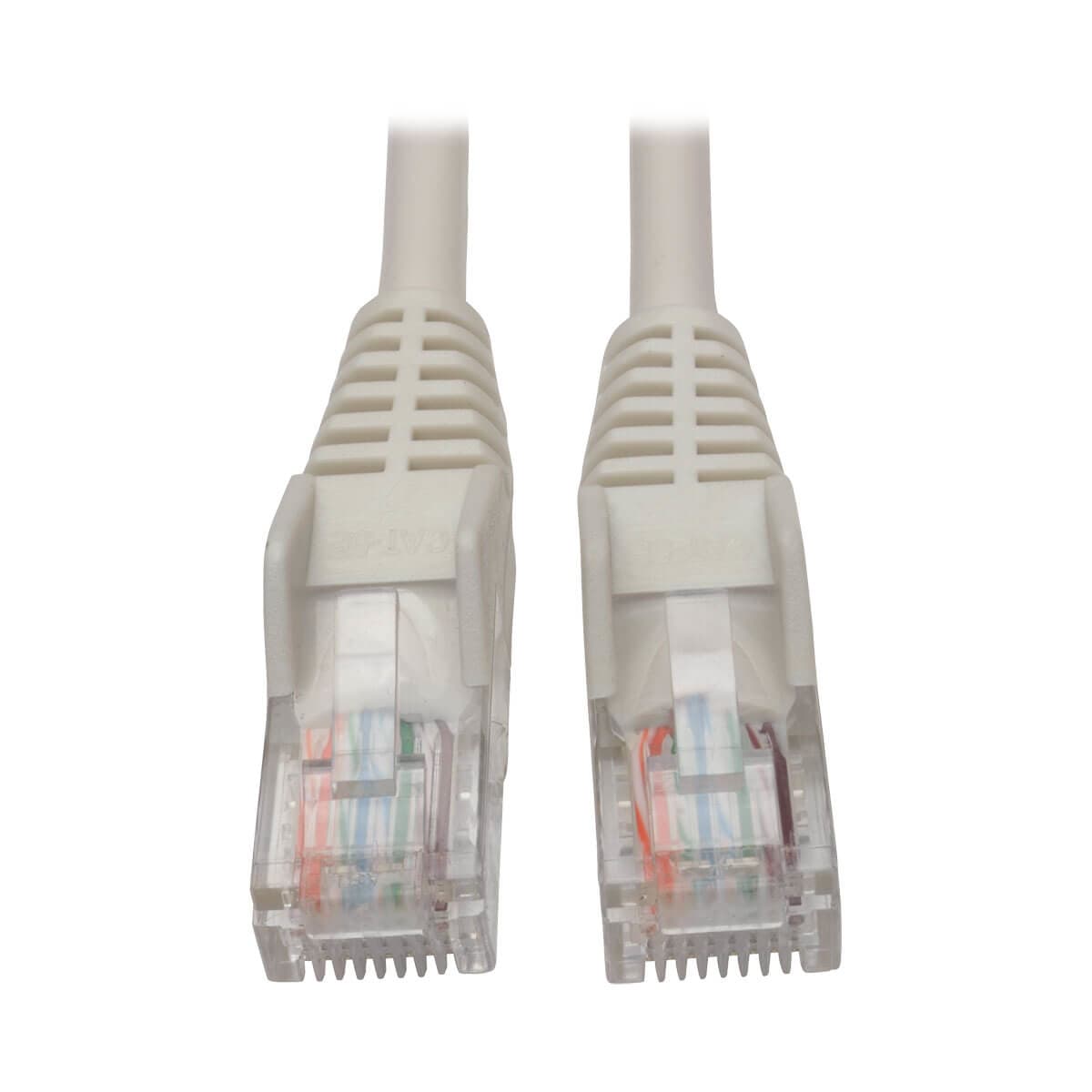 TRIPP-LITE Cable Ethernet (UTP) TRIPP-LITE N001-005-WH, 1,52 m, Moldeado Snagless Cat5e 350 Mhz (RJ45 M/M), PoE - Blanco, 1.52 M 5 pies