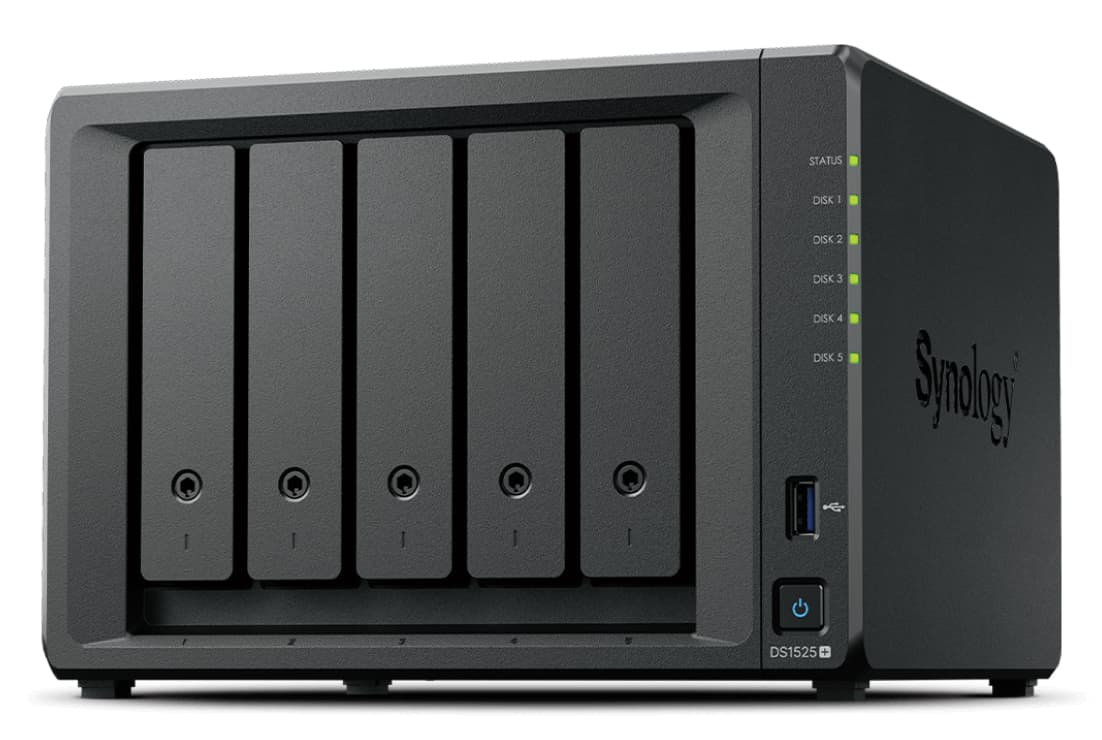 SYNOLOGY Synology NAS DiskStation modelo DS1525+ Expansión hasta 15 Bahías 2 Puertos 2.5GbE soporte 10GbE almacenamiento en Caché SSD hasta 300 TB de Capacidad com